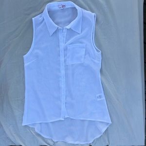 Bongo Women’s Medium White Button Down